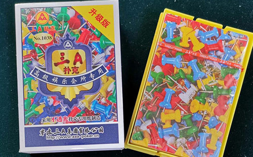 伊吾扑克批发采购指南与产品质量识别要点解析